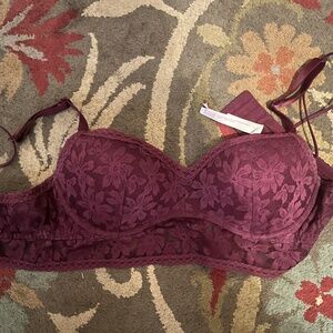 Victoria’s Secret push up lace bra